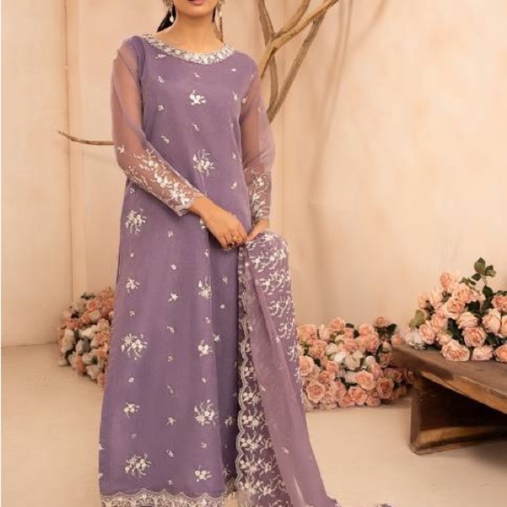 Pakistani Indian suit Elegant Purple Embroidered Dress